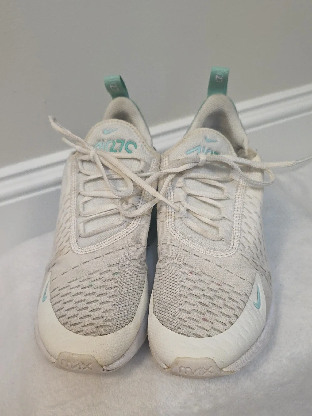 Nike Youth Air Max 270 React — White with Mint Accents Youth Size 6